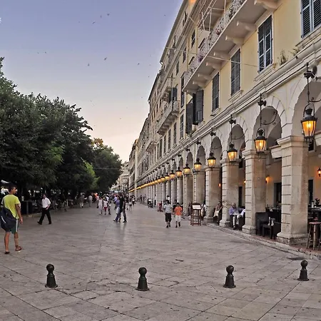 In Corfu Town Apartment *
